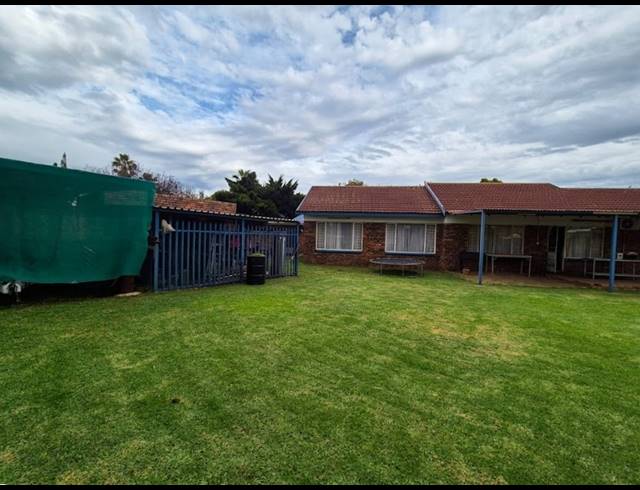 3 BEDROOM HOUSE FOR SALE IN WALDRIFT